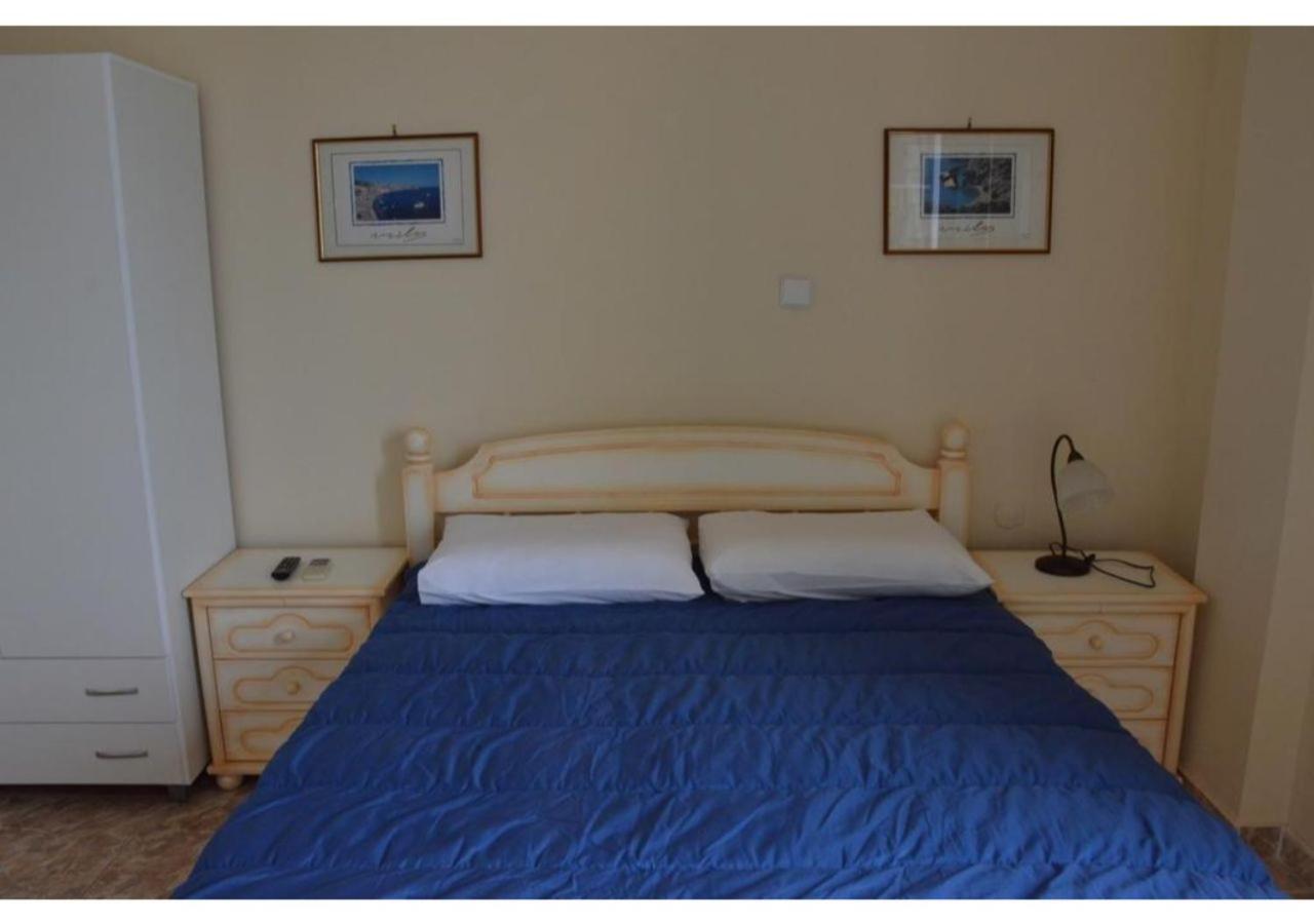 Kardoulis Rooms Triovasalos ภายนอก รูปภาพ