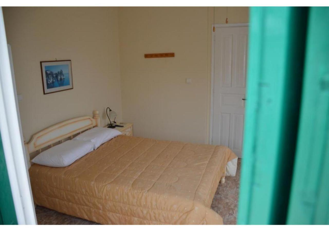Kardoulis Rooms Triovasalos ภายนอก รูปภาพ